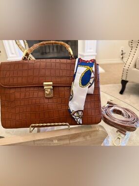 Brown Croc-Effect Top Handle Satchel with Scarf Accent super cute, elegant bag,💙